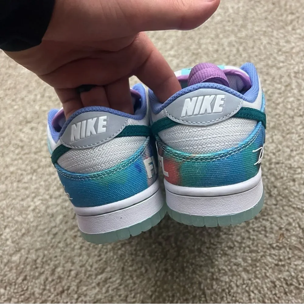 Nike Futura Labroatoies x Nike dunk SB